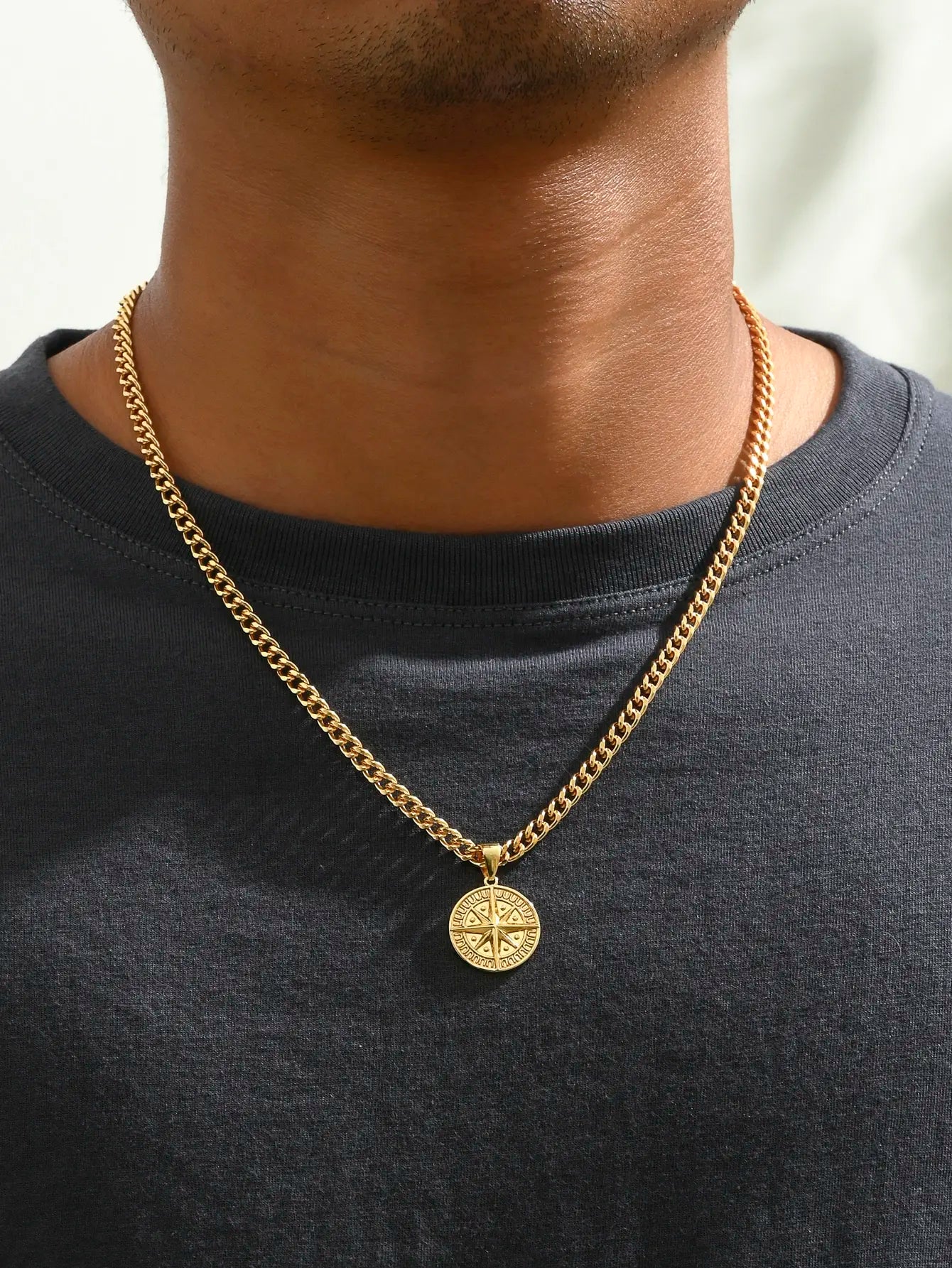 Men'S Silver Color Punk Style Metal Chain Necklace Pendant Compass Shape Star Fashion Men'S Necklace Jewelry